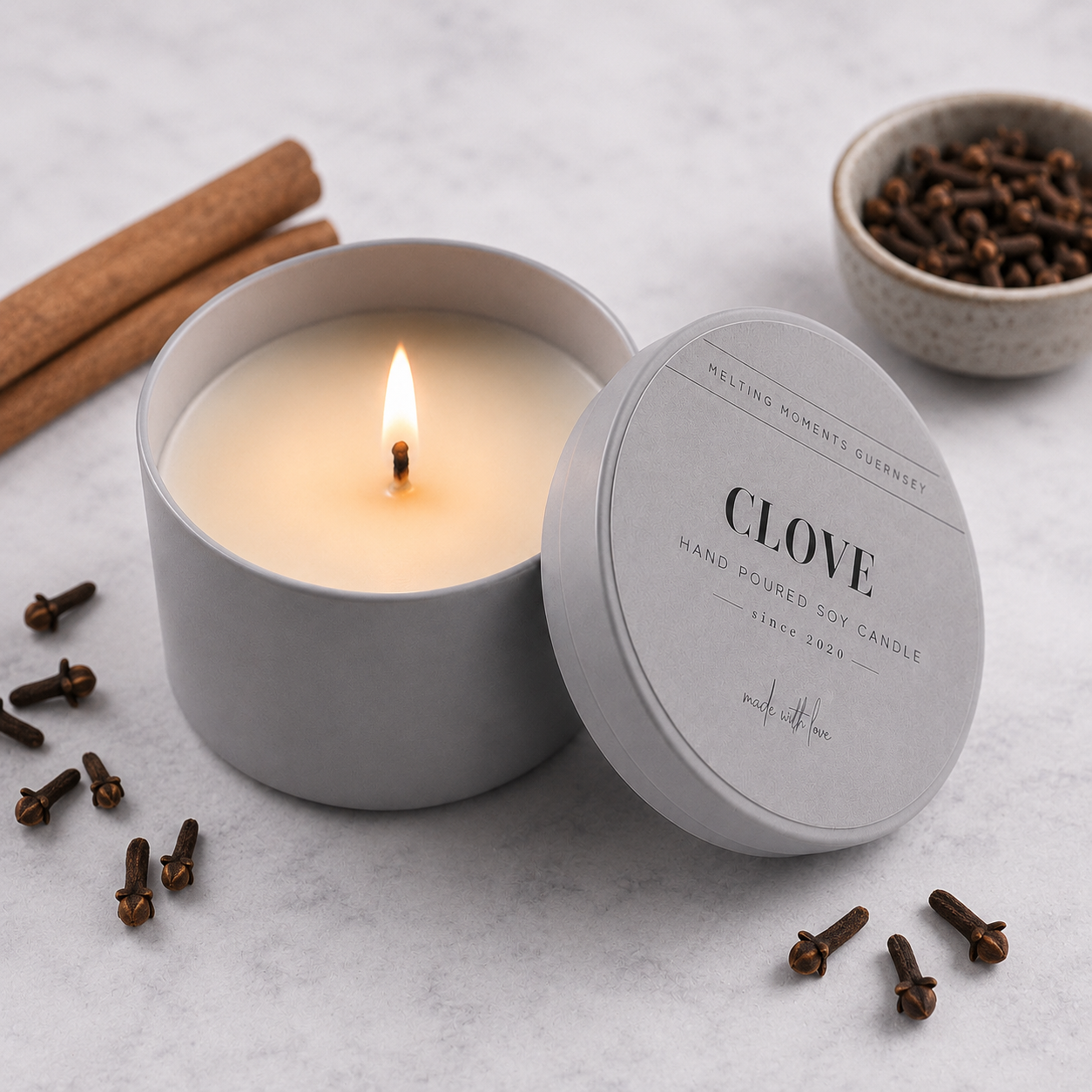 Clove Candle